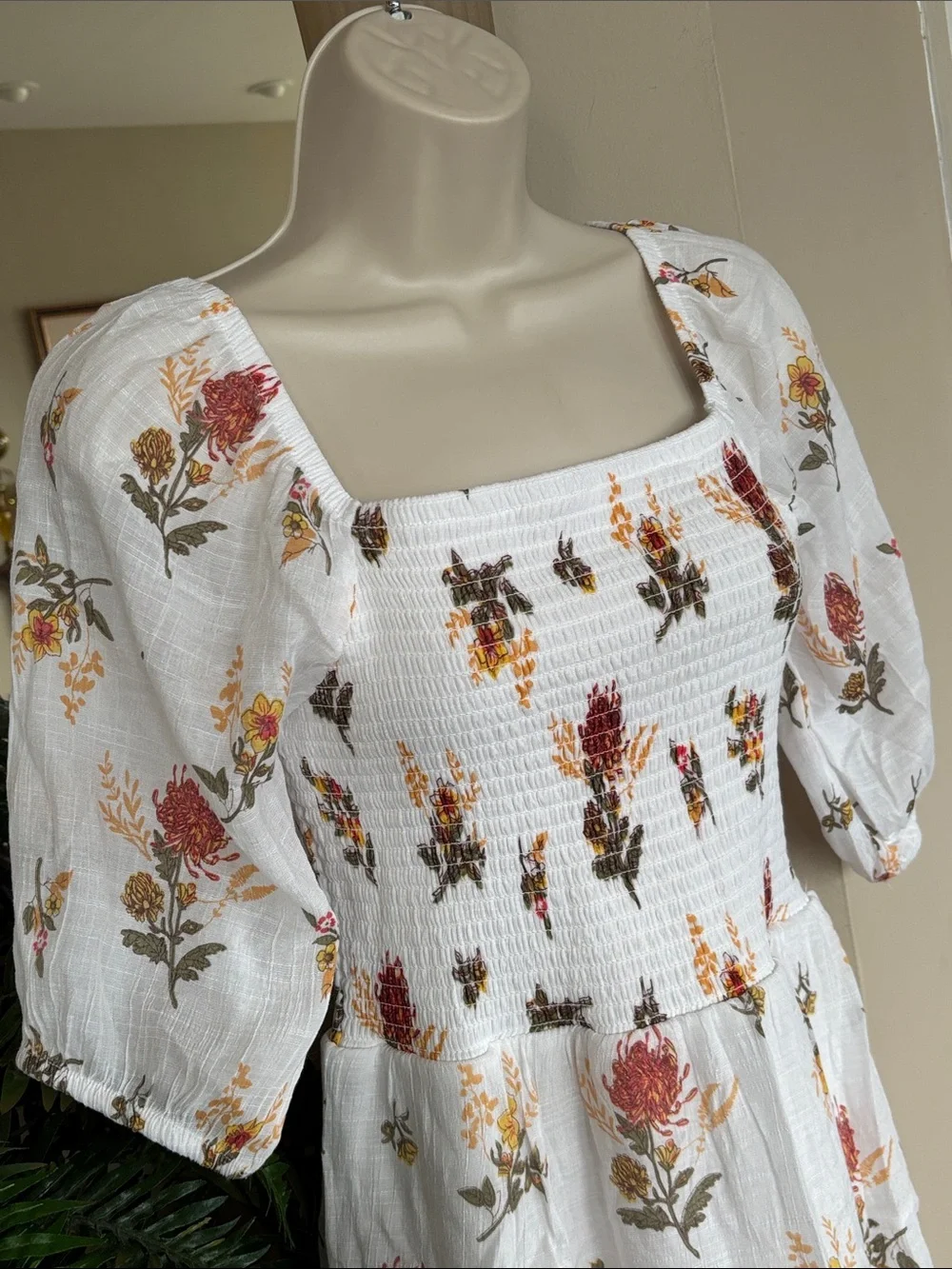 J. Gee White Boho Floral Tiered Maxi Dress Smocked Bodice Ruffle Puff Sleeves - Picture 8 of 15